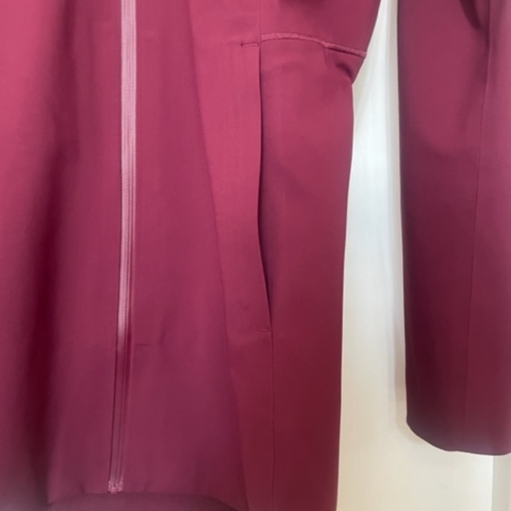 Lululemon Glyde Along Softshell Hooded Jacket Deep Ruby LIKE NEW - Picture 10 of 13